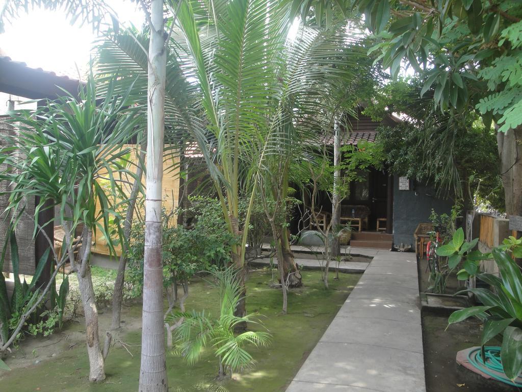 Alexyane Paradise Bungalow Τζίλι Τραγουανγκάν Εξωτερικό φωτογραφία