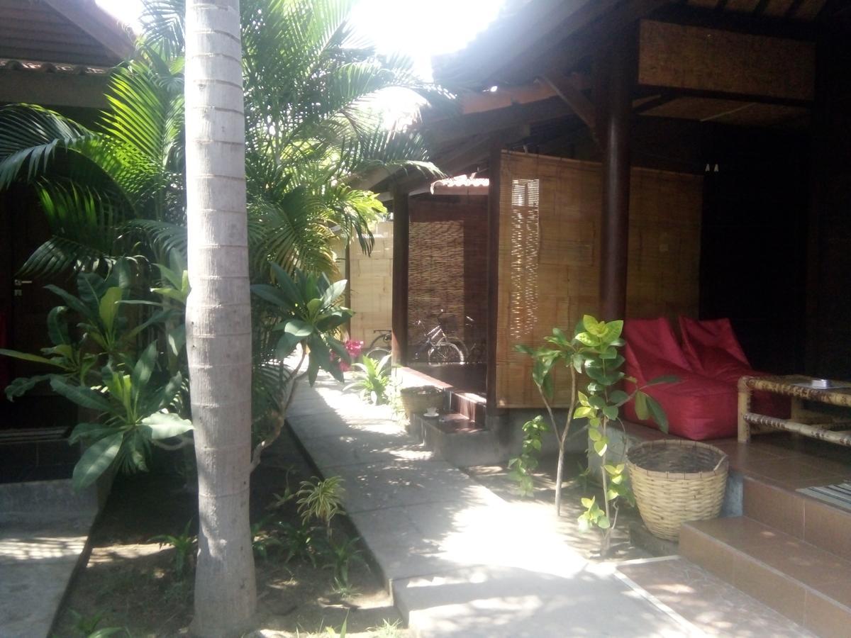 Alexyane Paradise Bungalow Τζίλι Τραγουανγκάν Εξωτερικό φωτογραφία