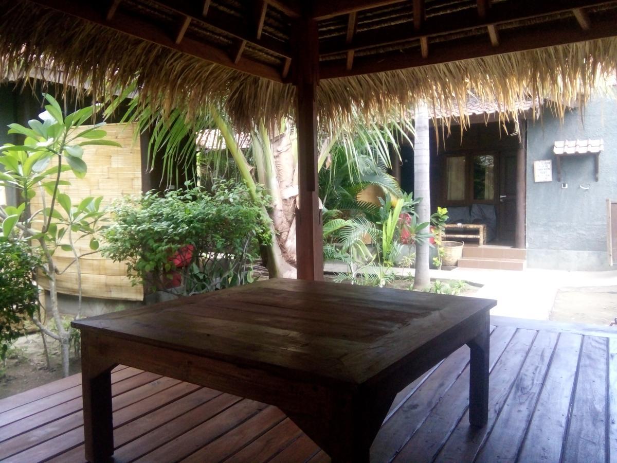 Alexyane Paradise Bungalow Τζίλι Τραγουανγκάν Εξωτερικό φωτογραφία